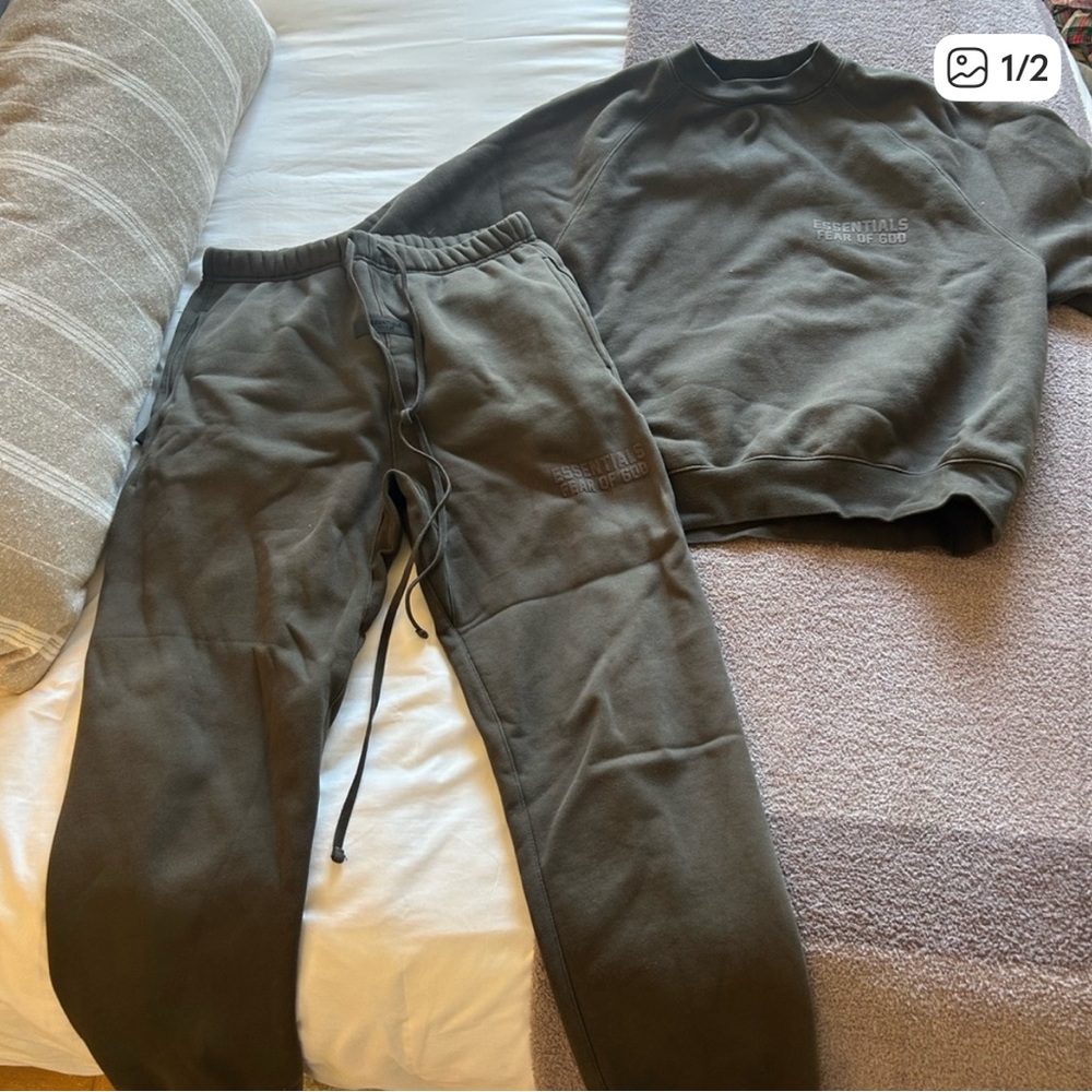 Essentials olive set